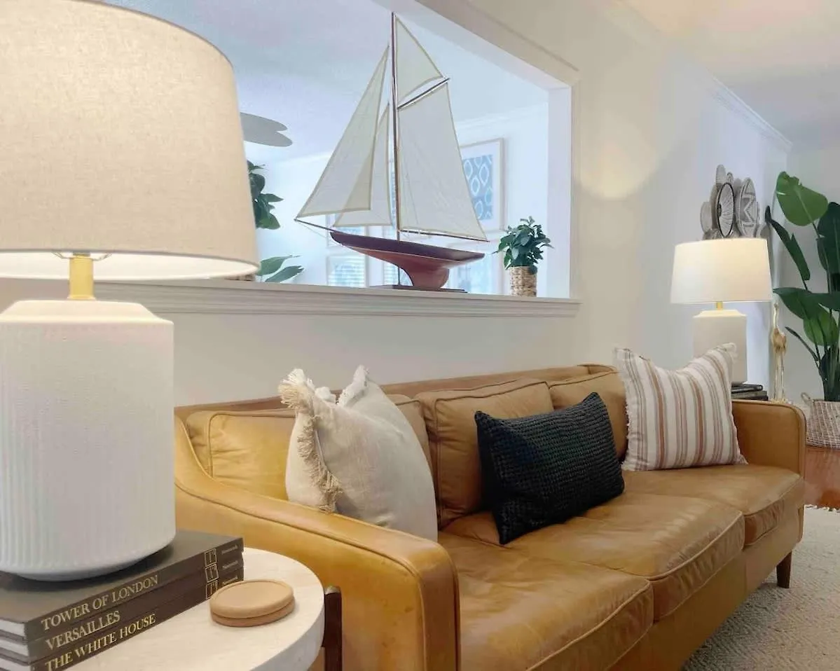 Holiday home Coastal Oasis W Pool Near Beach And Downtown! Savannah