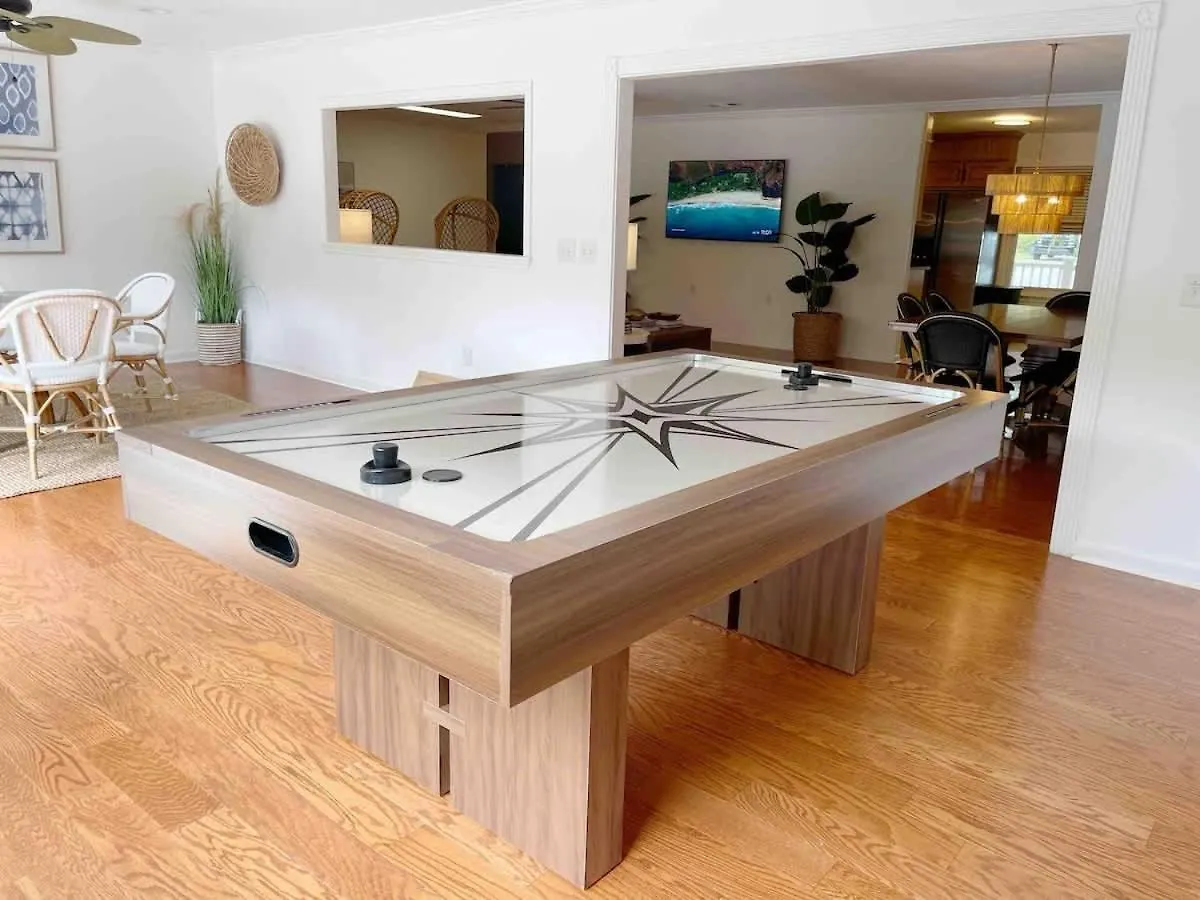 Holiday home Coastal Oasis W Pool Near Beach And Downtown! Savannah